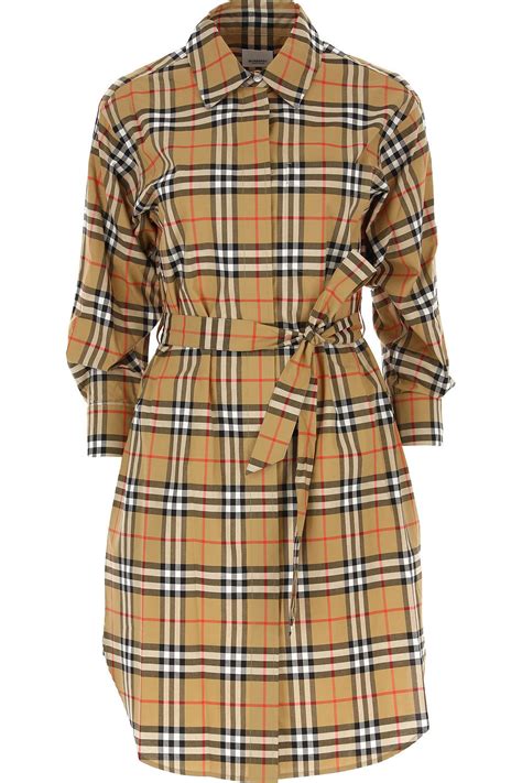 burberry maat 4|Burberry clothing website.